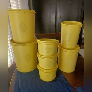 Vimtage Tupperware Servalier Canister Set-yellow With All Lids
